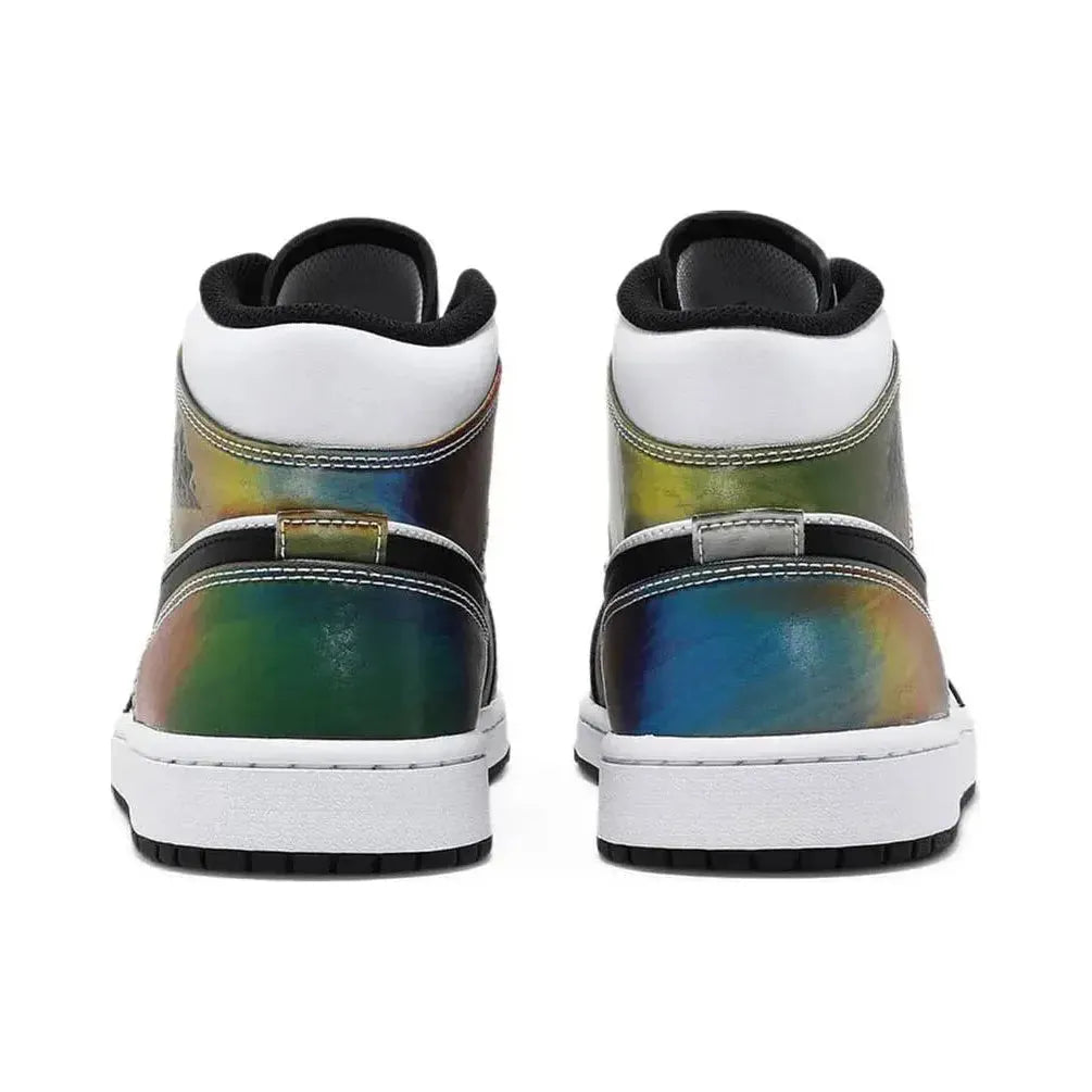 Air Jordan 1 Mid "Heat Reactive Color Change"