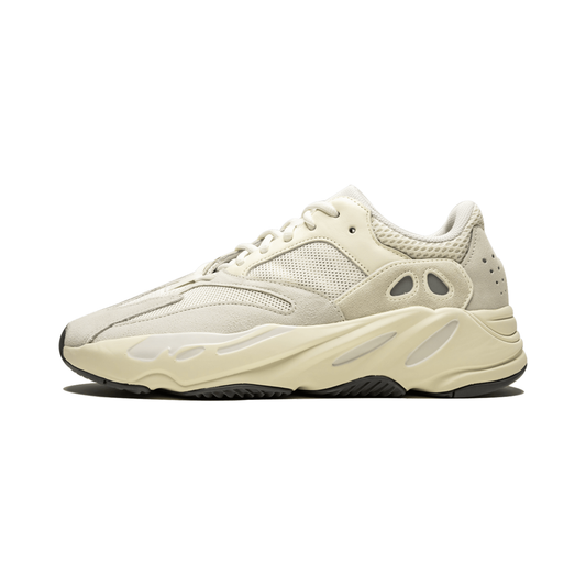 Yeezy Boost 700 "Analog"