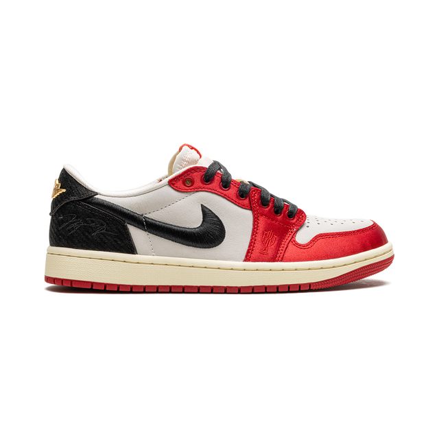 Air Jordan 1 Low "Trophy Room - Away"